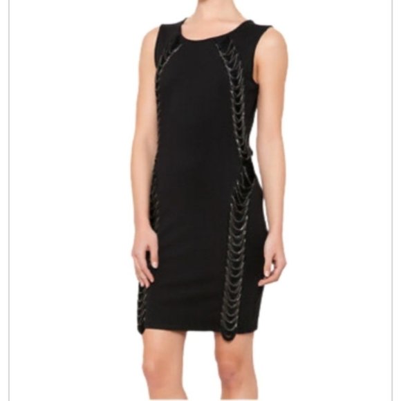 𝅺HAUTE HIPPIE SLEEVELESS CHAIN & ROPE EMBELLISHED SHEATH DRESS - Picture 1 of 15